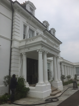 Gutter cleaning at an apartment block